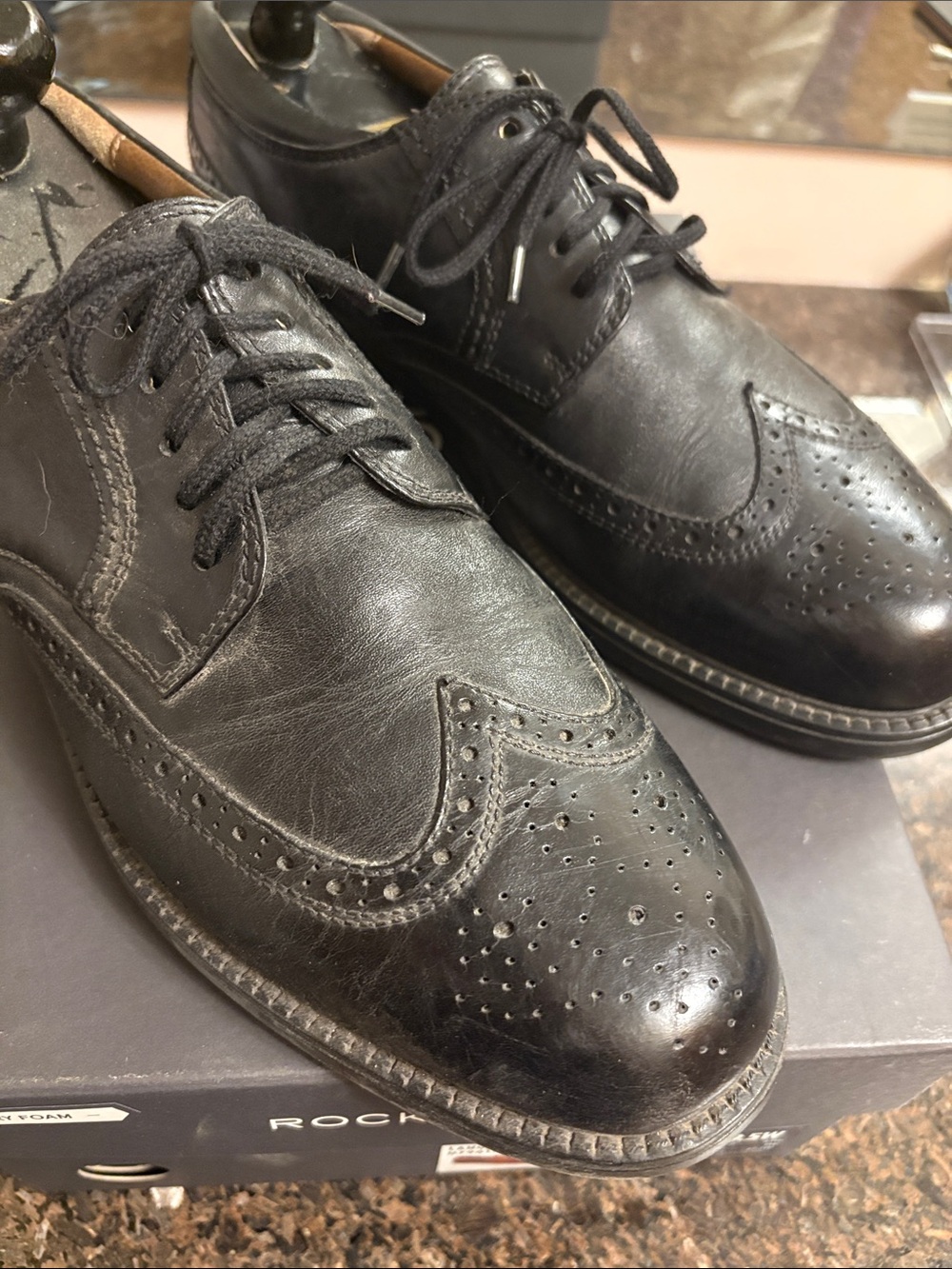 Dockers Black Leather Wingtip Oxfords